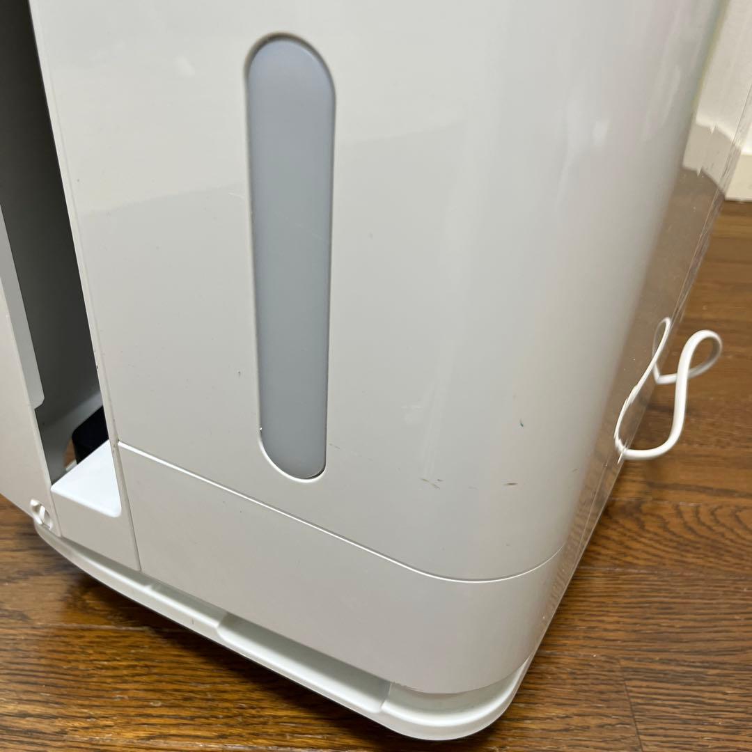 ダイキン 空気清浄機 MCK70UN-W 2018年製