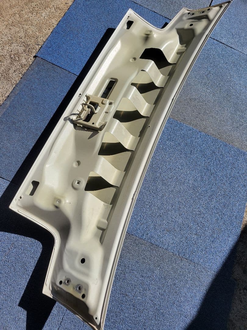 Y*o様 エブリィワゴンボンネット　DA17W