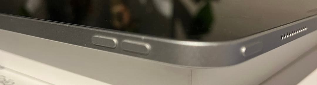 値下げ！　Apple iPad Pro 12.9インチ (M1)