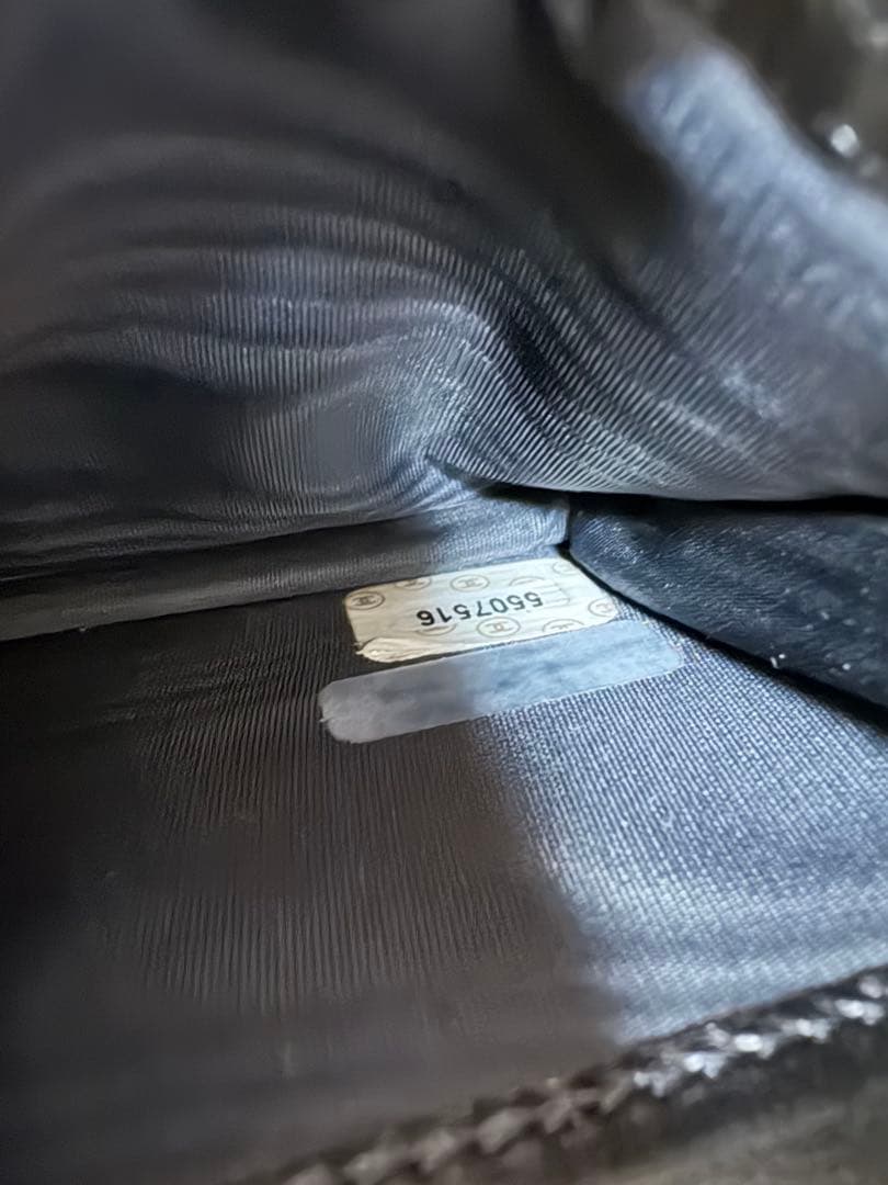 CHANEL シャネル　財布 名刺入れ　黒　ブラック ゴールド金具 ココマーク