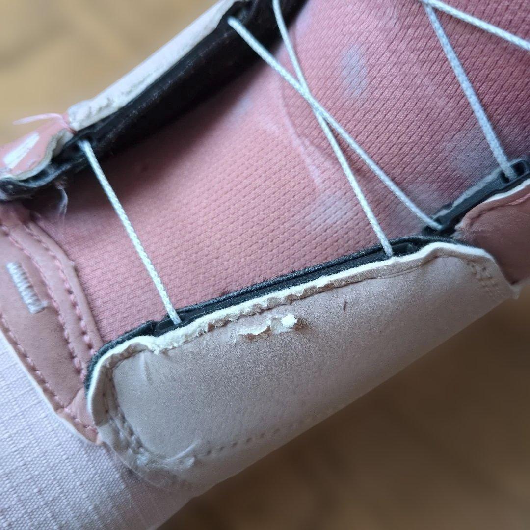 SALOMON スノーボードブーツ ピンク BOA ボア