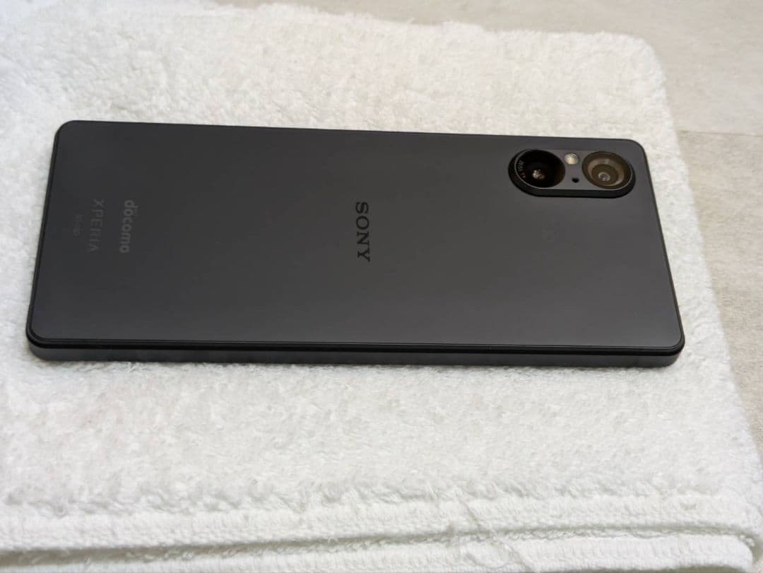 Xperia SO-53D ブラック docomo 本体