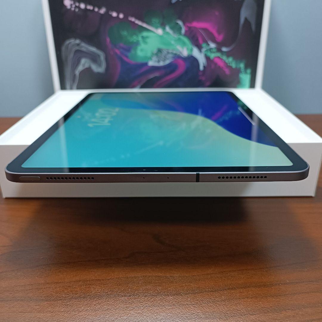 (美品)iPad Pro 11 WiFi Simフリー 64GB キーボード付き