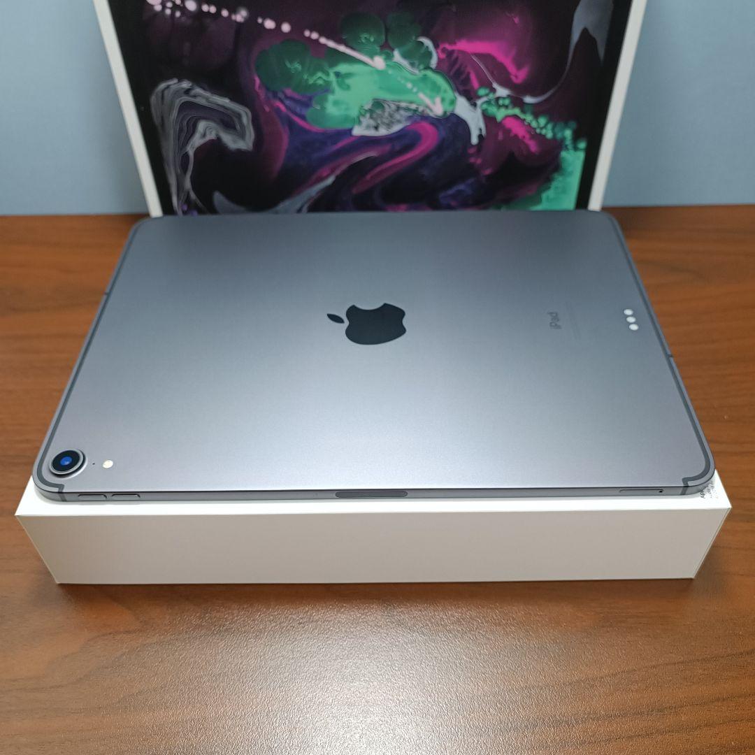 (美品)iPad Pro 11 WiFi Simフリー 64GB キーボード付き