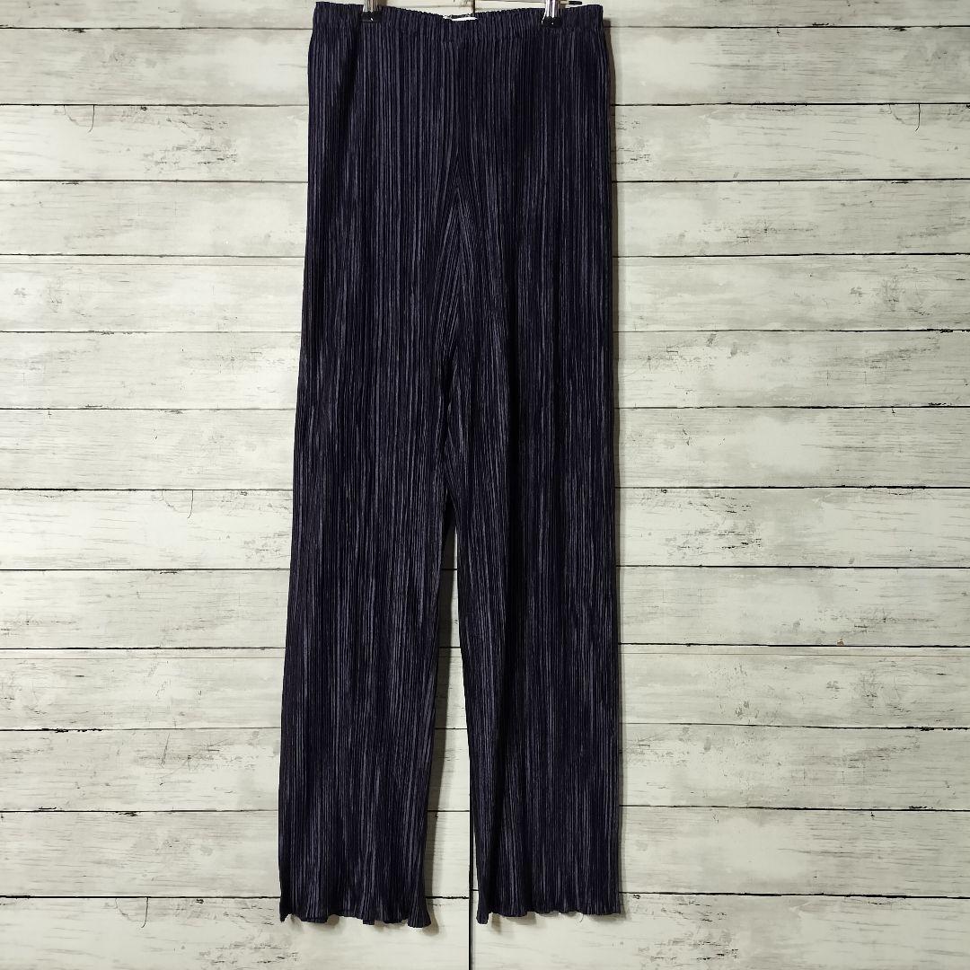 プリーツプリーズ イッセイミヤケ ストレートパンツ ネイビー 光沢