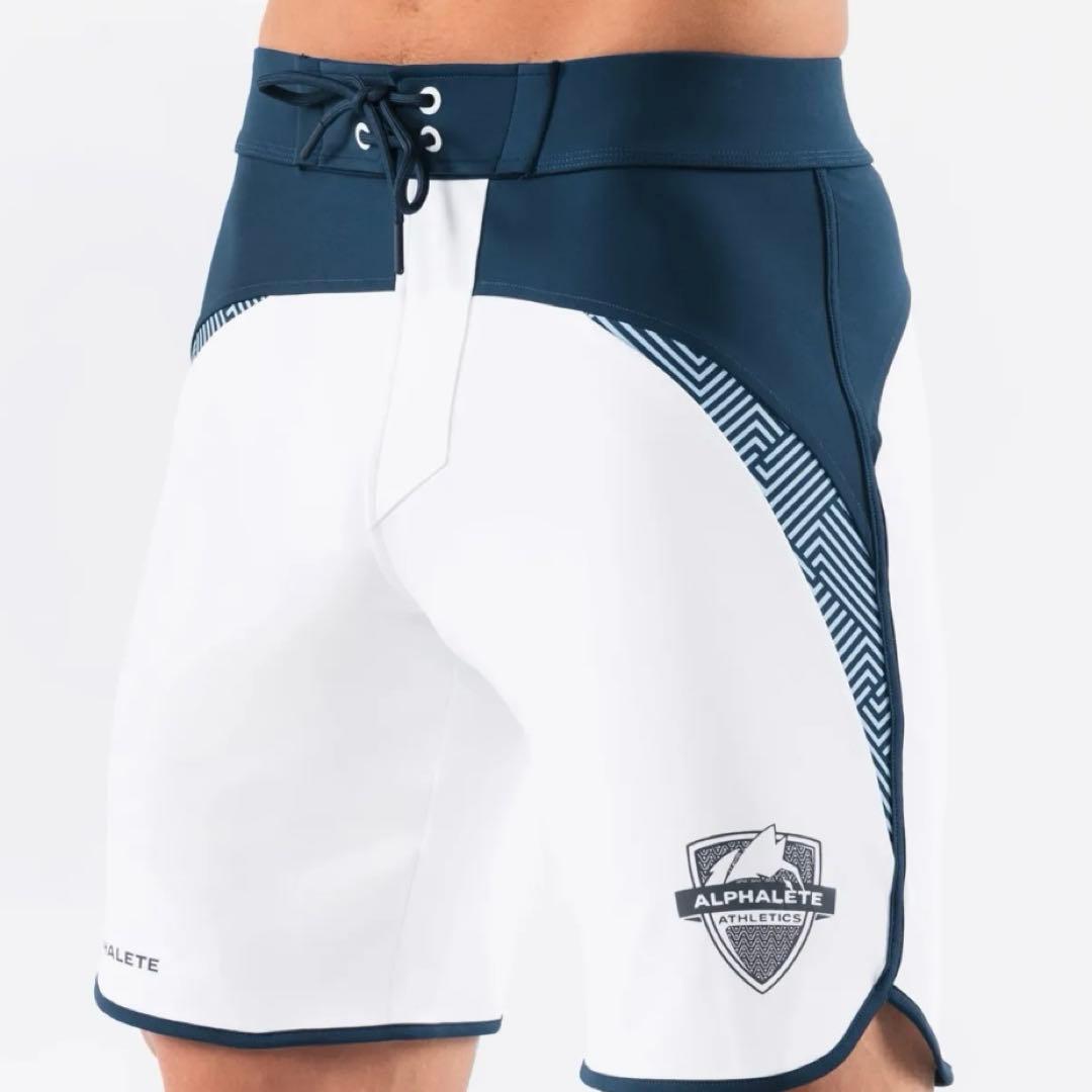 【新品・未使用】ALPHALETE 水着 サーフパンツ 28