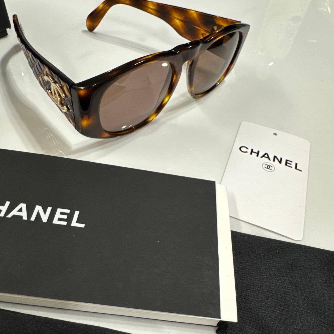 CHANEL ブラウン サングラス　べっこう