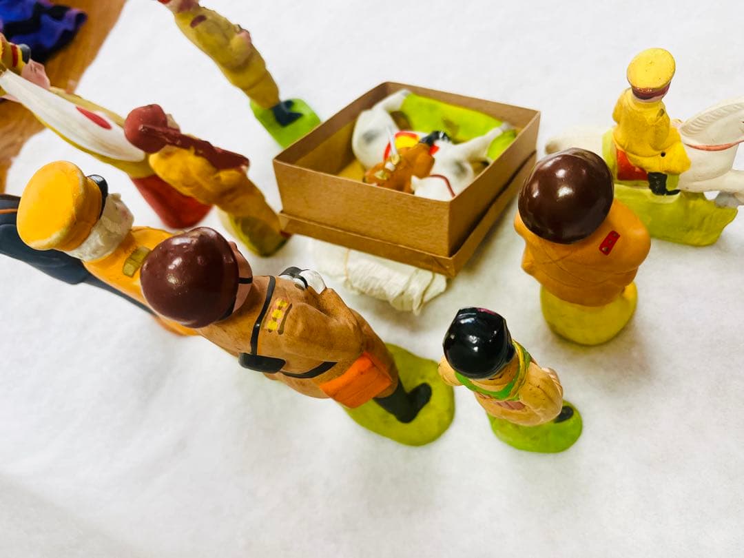 【兵隊さんの土人形（昭和初期・約100年前）】