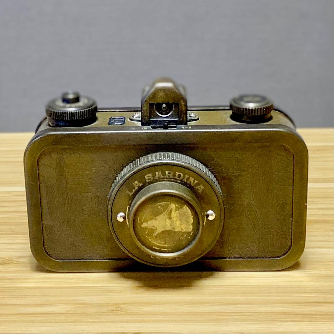 【希少】La Sardina Camera and Flash Coyote