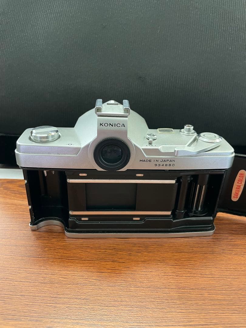 フィルムカメラ KONICA AUTOREX P