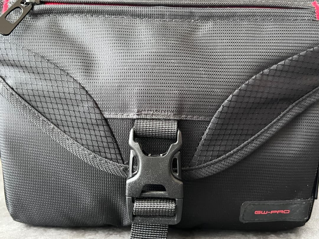 Canon EOS KISS X8i（W）