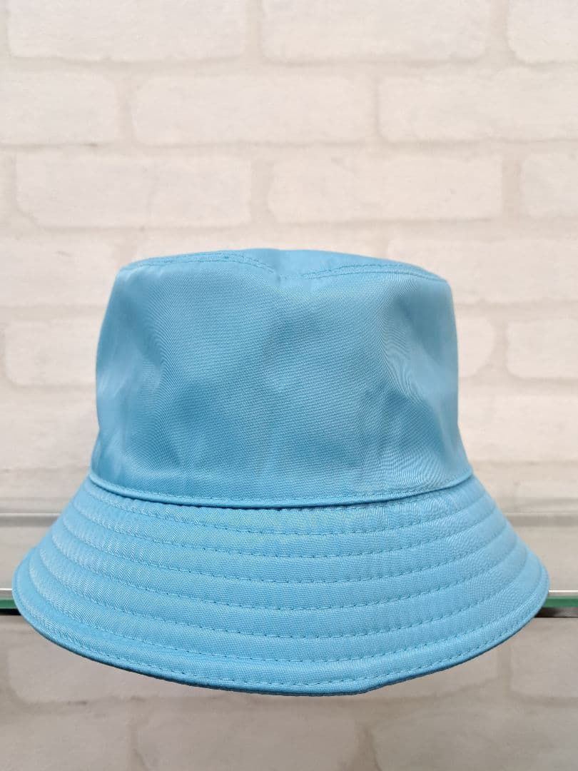 白恋まふみ　PRADA プラダ ナイロン バケットハット