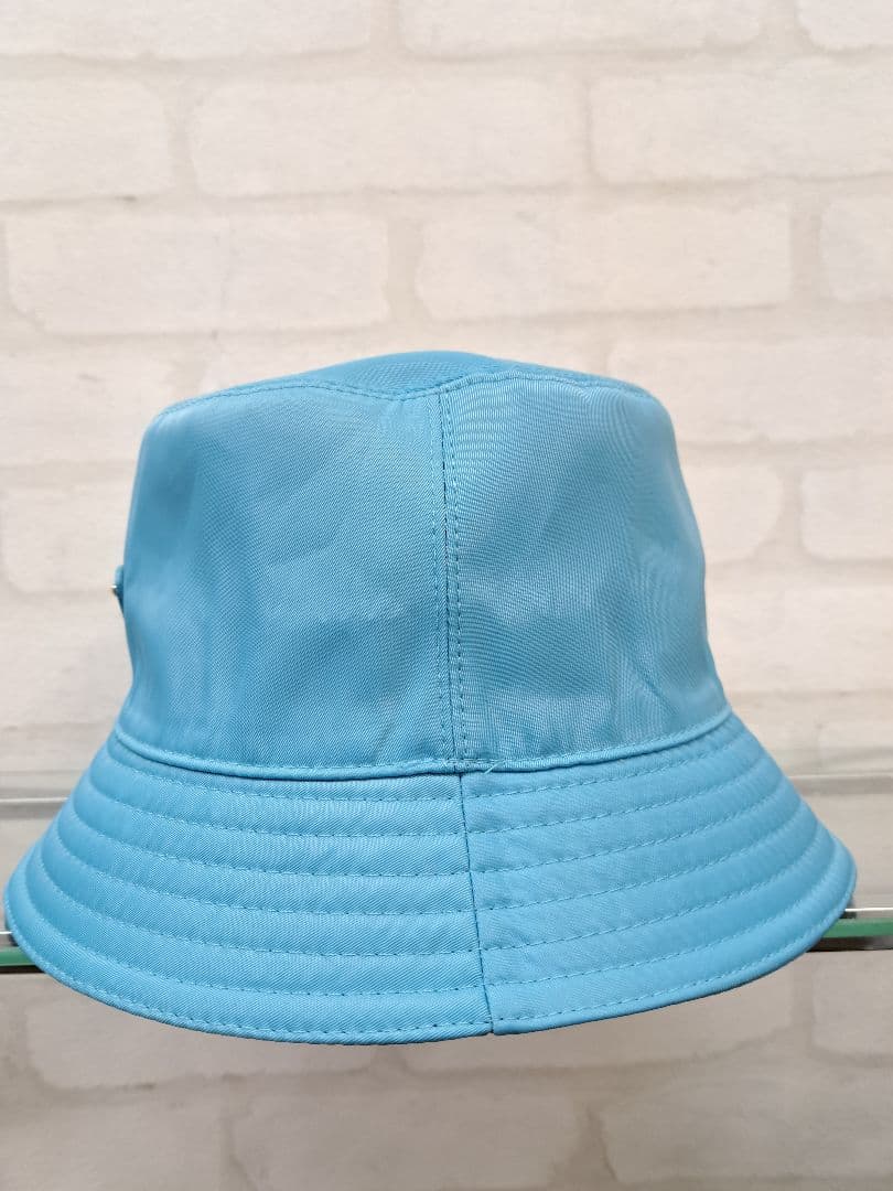 白恋まふみ　PRADA プラダ ナイロン バケットハット