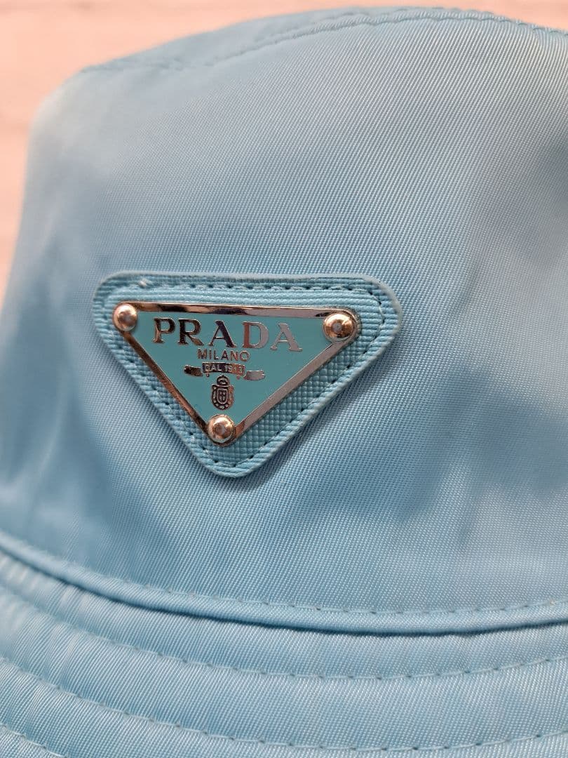 白恋まふみ　PRADA プラダ ナイロン バケットハット
