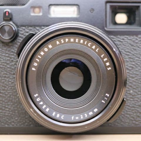 FUJIFILM X100F 動作確認済 レンズキャップ付 ショット数6500