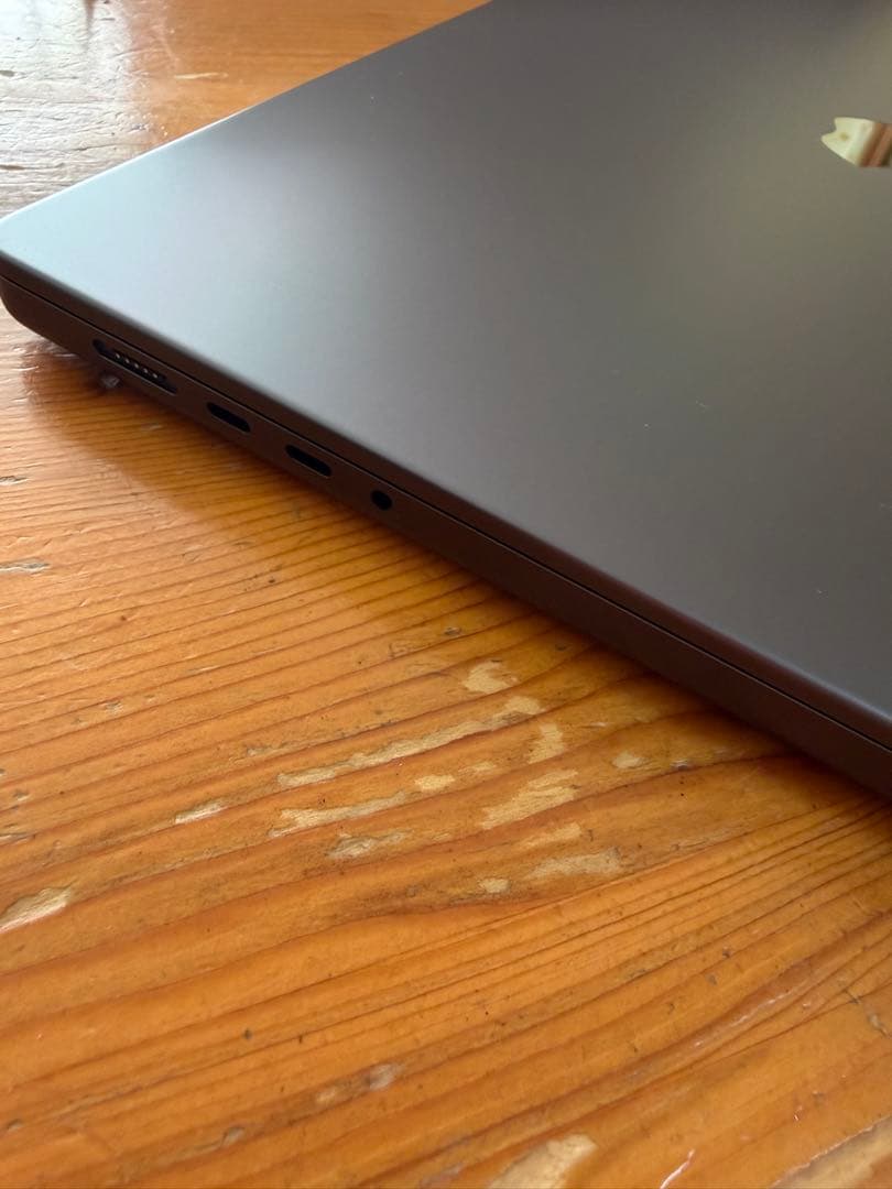 大*キ様 スペースグレー MacBook Pro16 M4Pro 24GBメモリ