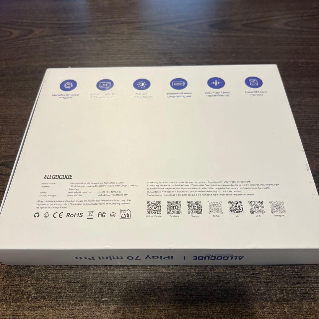 ALLODOCUBE iPlay 70 mini Pro 本体