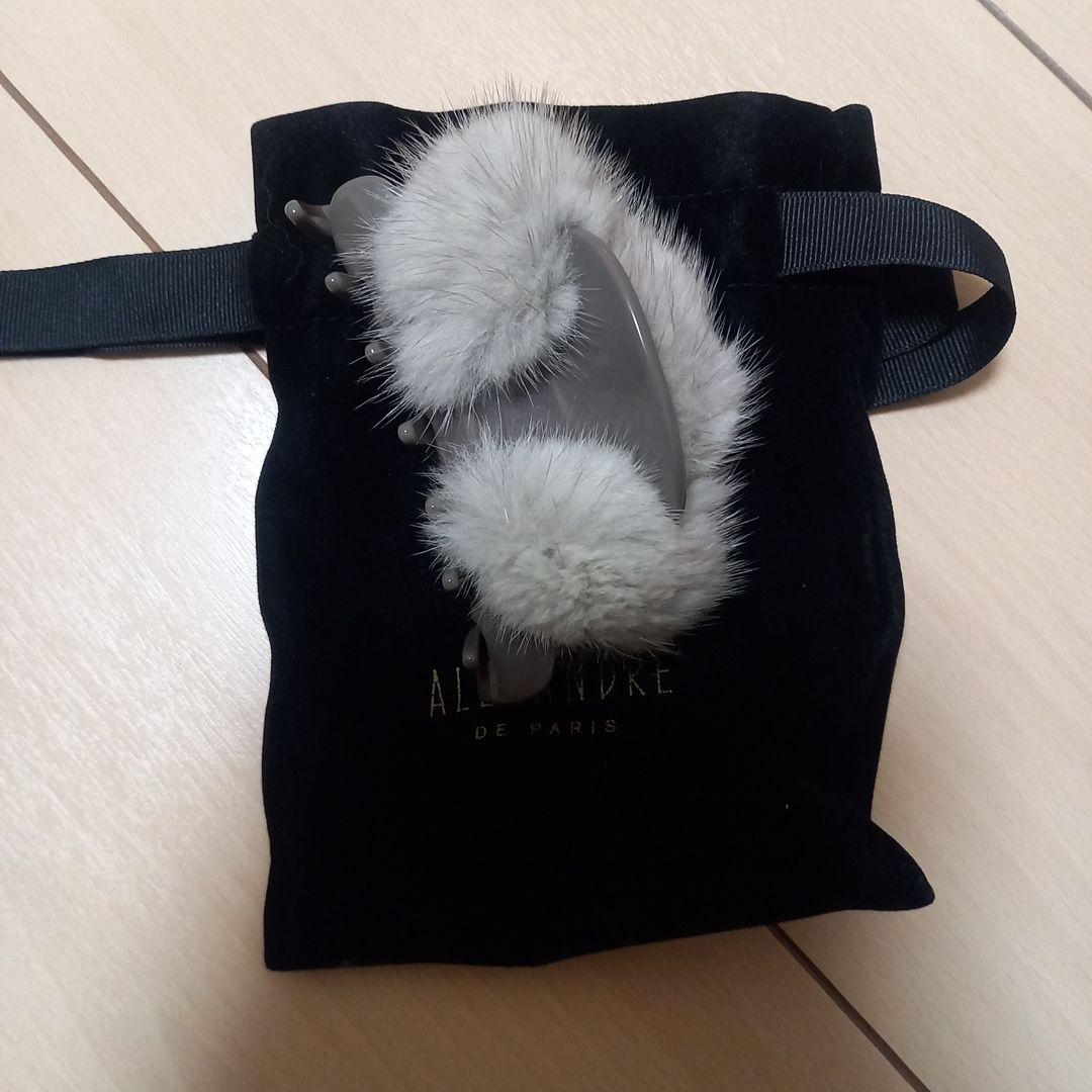 ALEXANDRE DE PARIS ファー付きヘアクリップ
