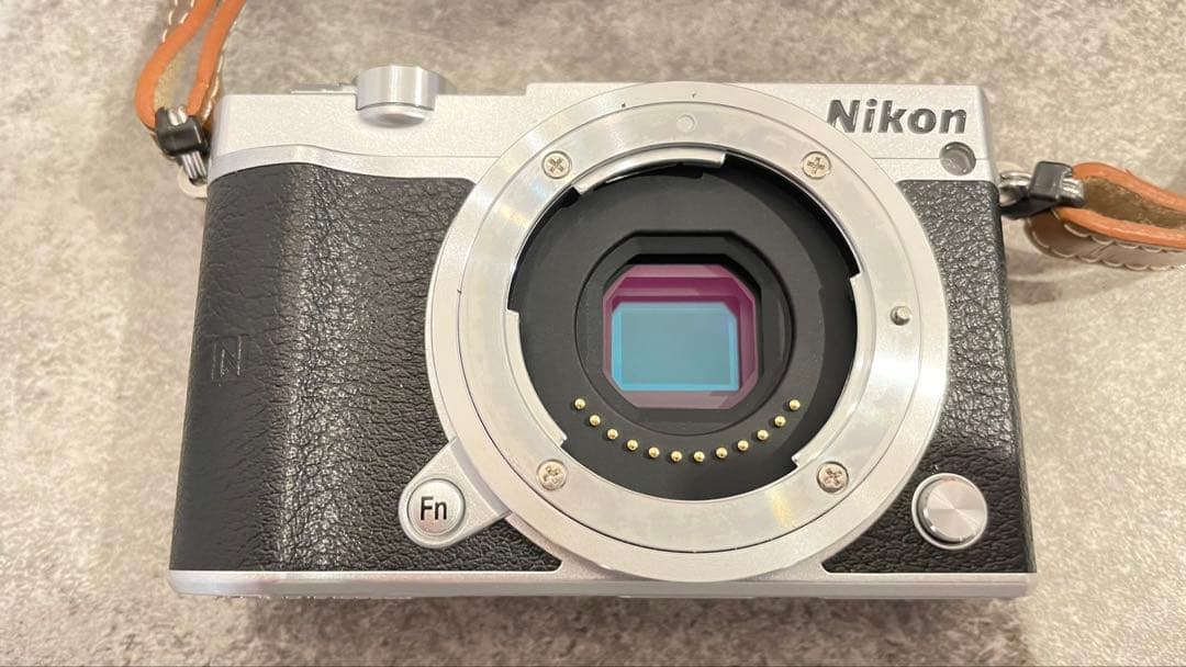 ニコン NIKON 1 J5 ダブルレンズキット+望遠ズーム+レザージャケット