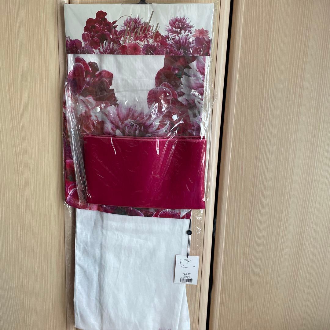 新品radyリゾフラホワイト浴衣