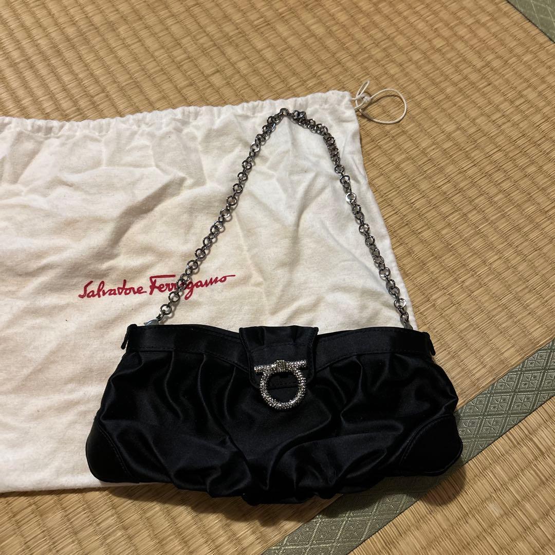 Salvatore Ferragamo ブラック クラッチバッグ