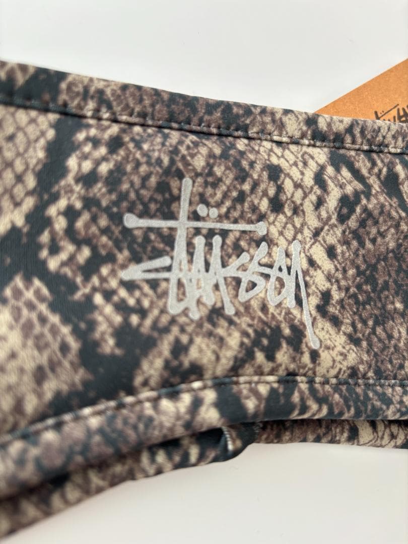 STUSSY REVERSIBLE TECH HEADBAND ステッカー付