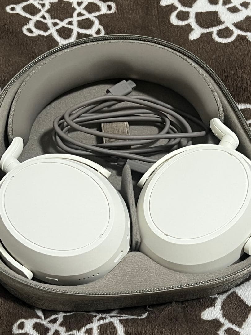 Sennheiser ワイヤレスヘッドホンMOMENTUM 4 Wireless