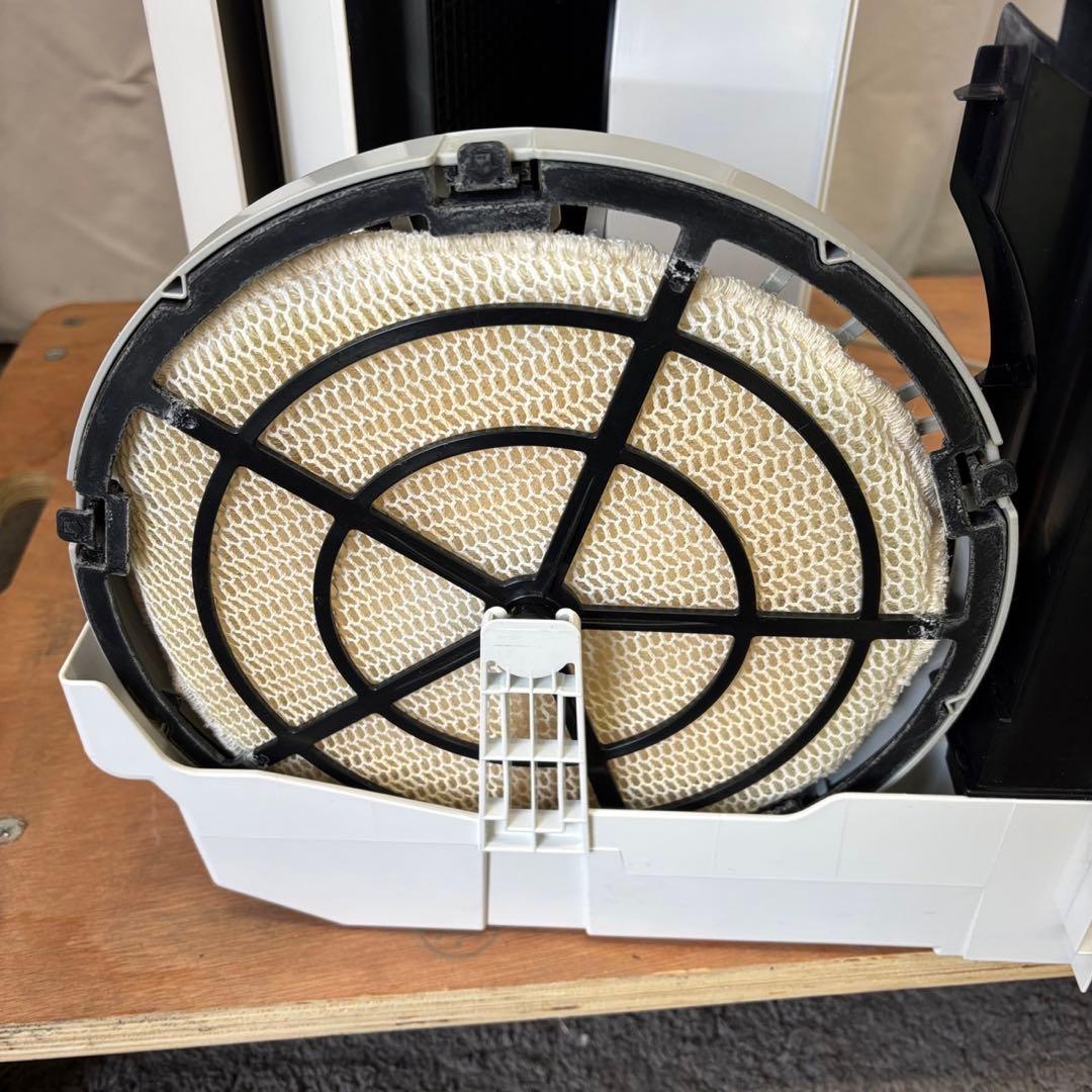 77　加湿空気清浄機　パナソニック　31畳対応　花粉　PM2.5　送料無料