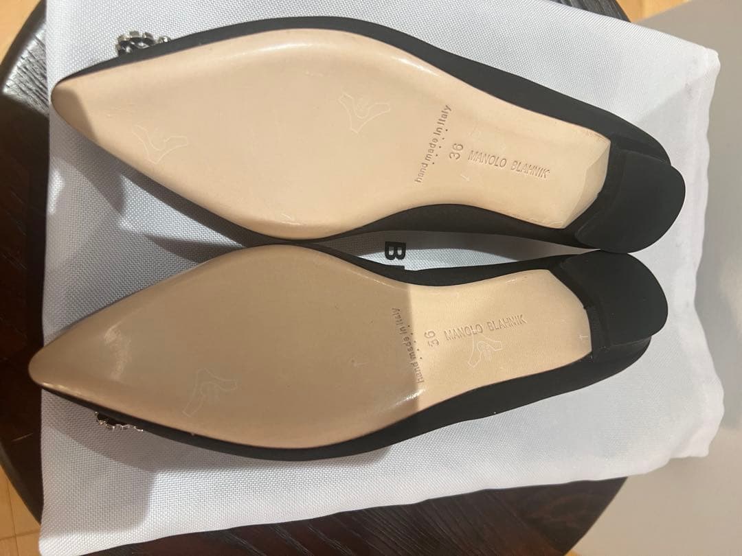 MANOLO BLAHNIK 【新品未使用】フラットシューズ36