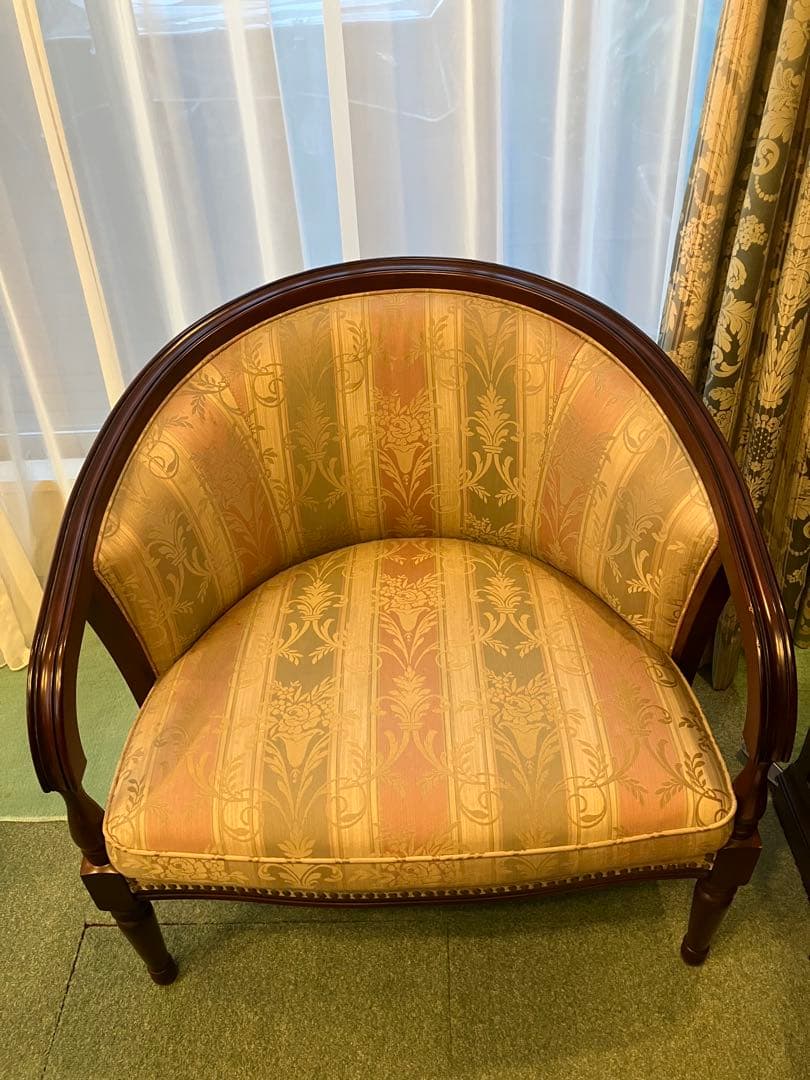 お値下げ　アンティーク　肘掛け　椅子1人掛け　英国風　家具の老舗マルニ　木工製