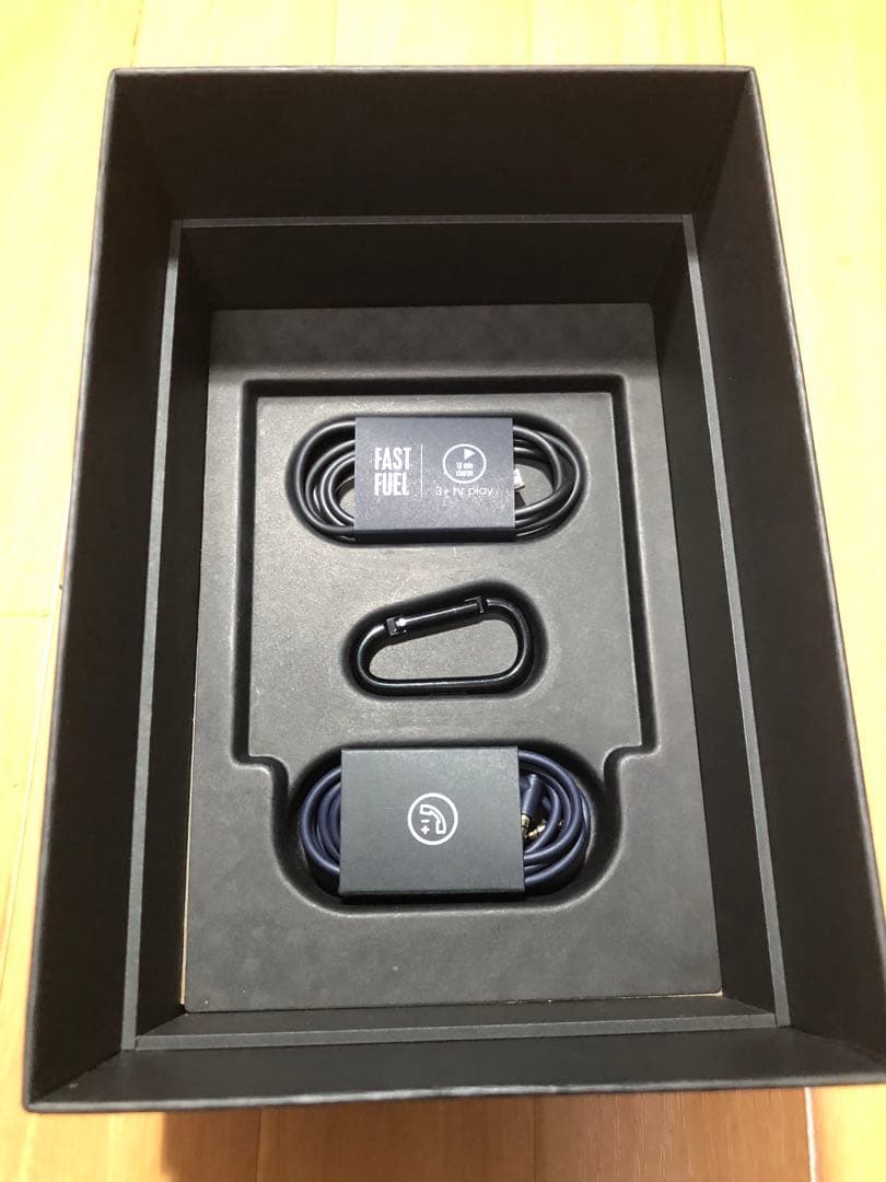 BEATS STUDIO3 WIRELESS ブルー