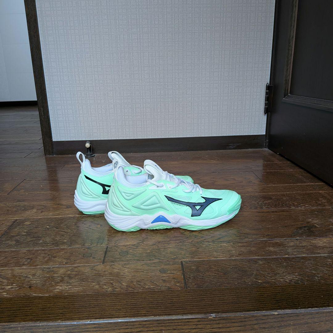 【未使用】ミズノ　ウェーブ　モメンタム3 グリーン☓ブラック☓ブルー　27
