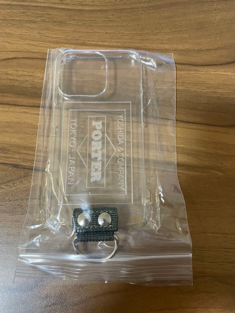 【ケースのみ】PORTER iPhone15 Pro スマホケース カーキ