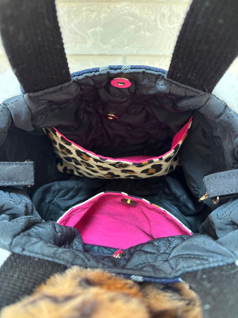 さ*ー様 コヤンイサムチョン　ハンドメイド　ハートボアバッグ　赤　ヒョウ柄うさち