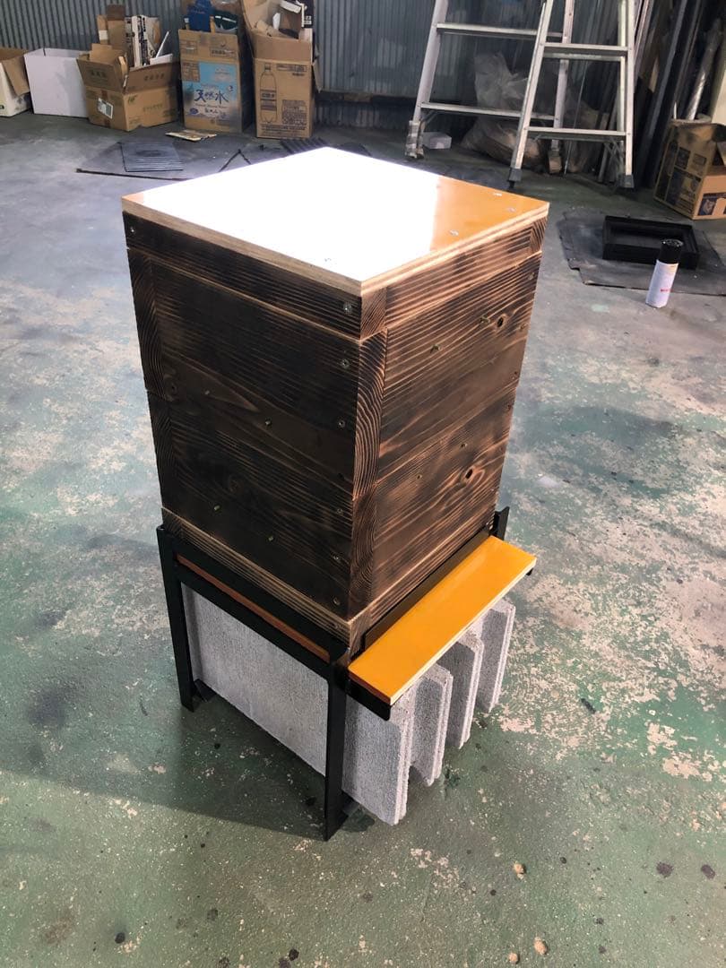 日本蜜蜂 重箱用巣箱台 29cm用