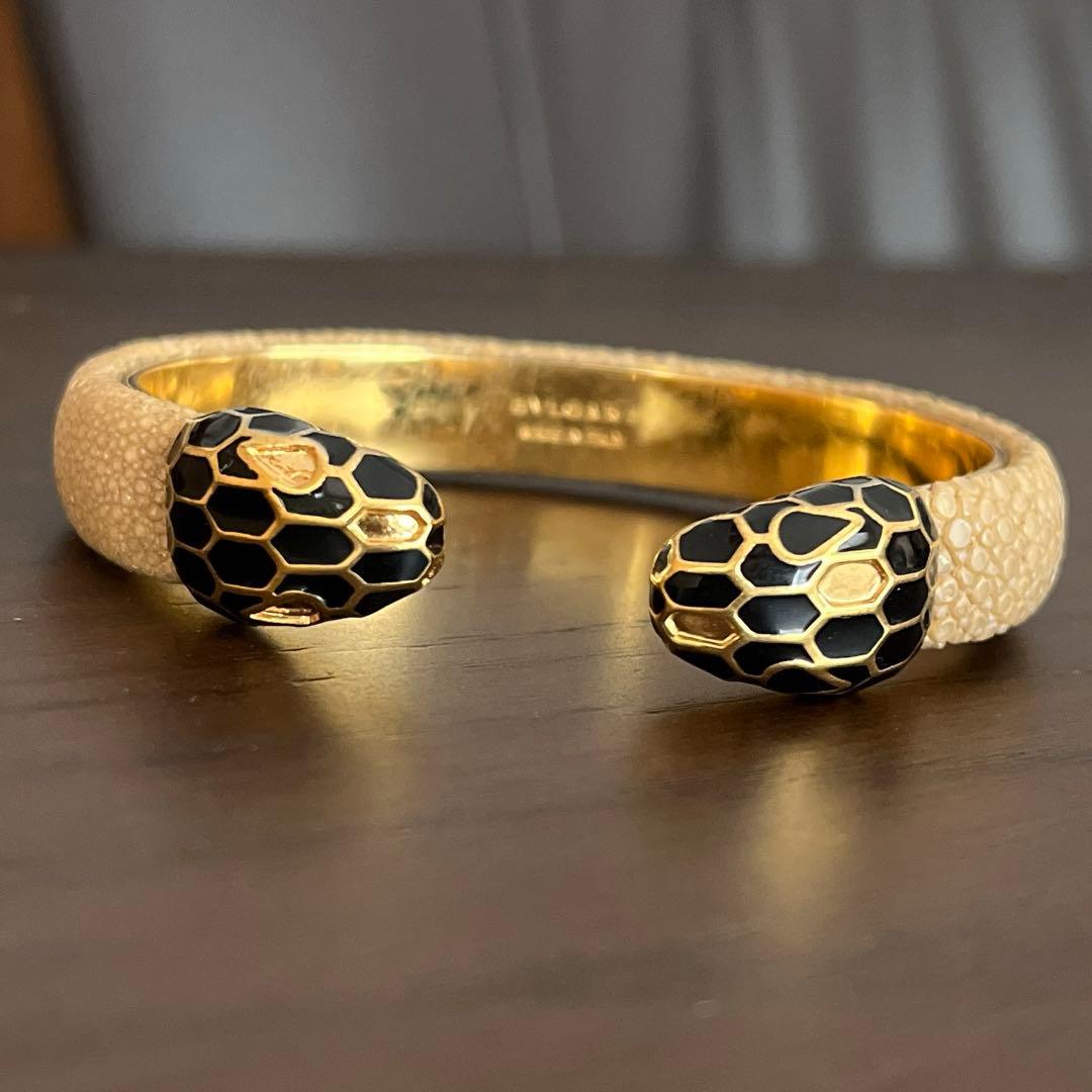 ブルガリ　セルペンティフォーエバー　バングル