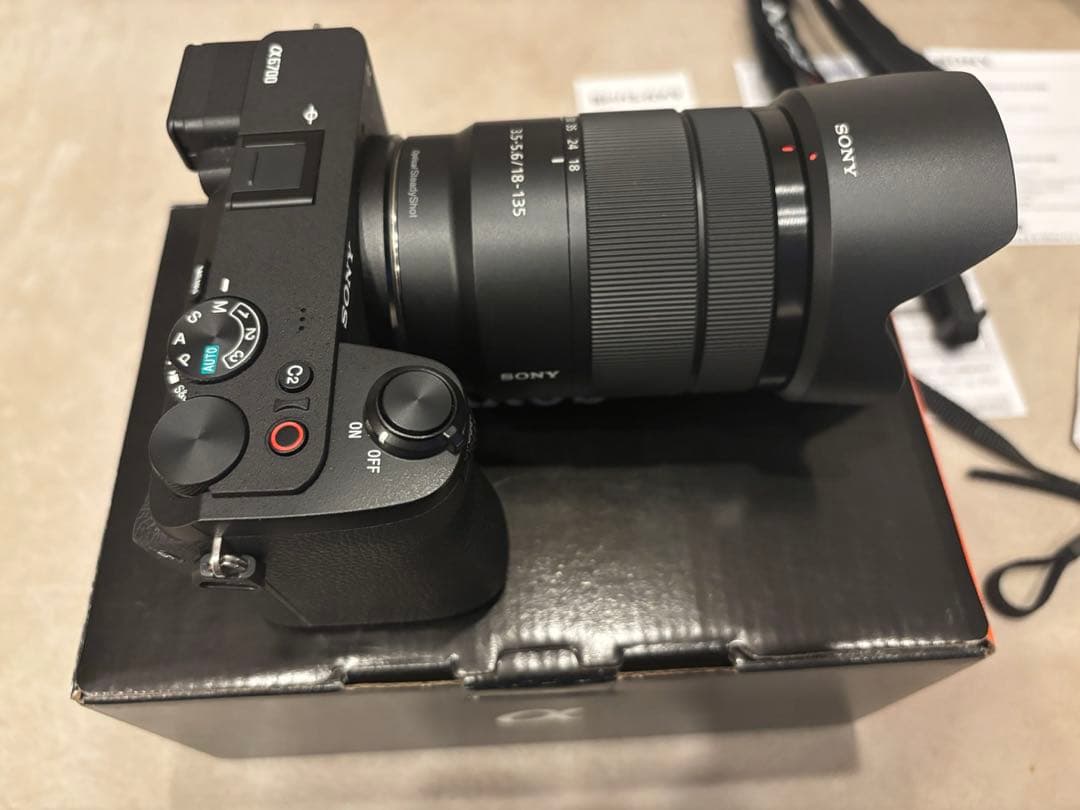 ズ*ん様 金*様 α6700 高倍率ズームレンズキット sony 本体