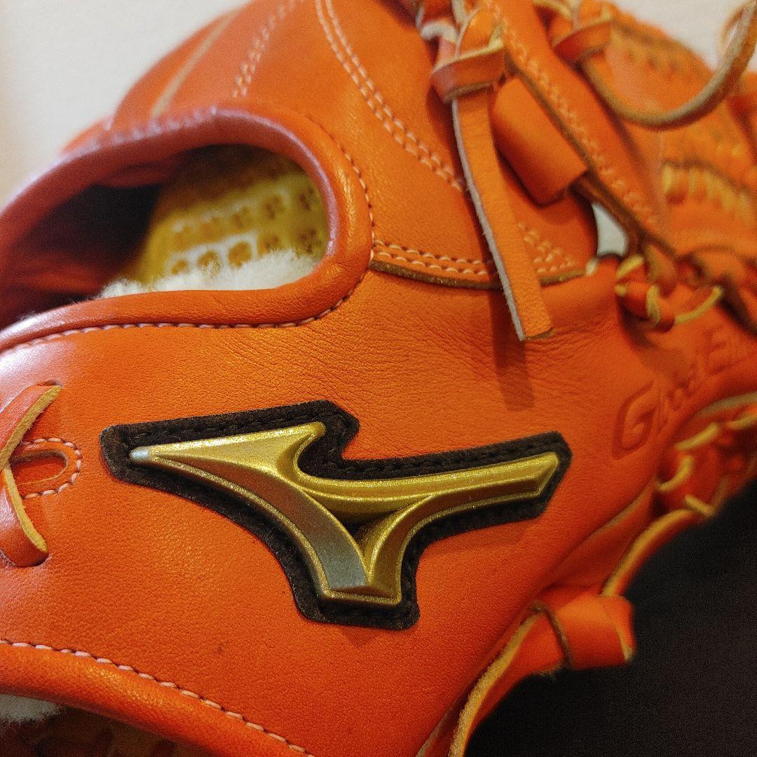 ミズノ　グローバルエリート　硬式 オールラウンド　右投げ　オレンジ