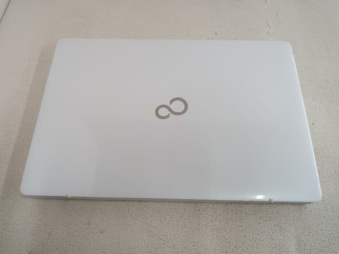 † LIFBOOK AH51/C3 8GB ストレージ無