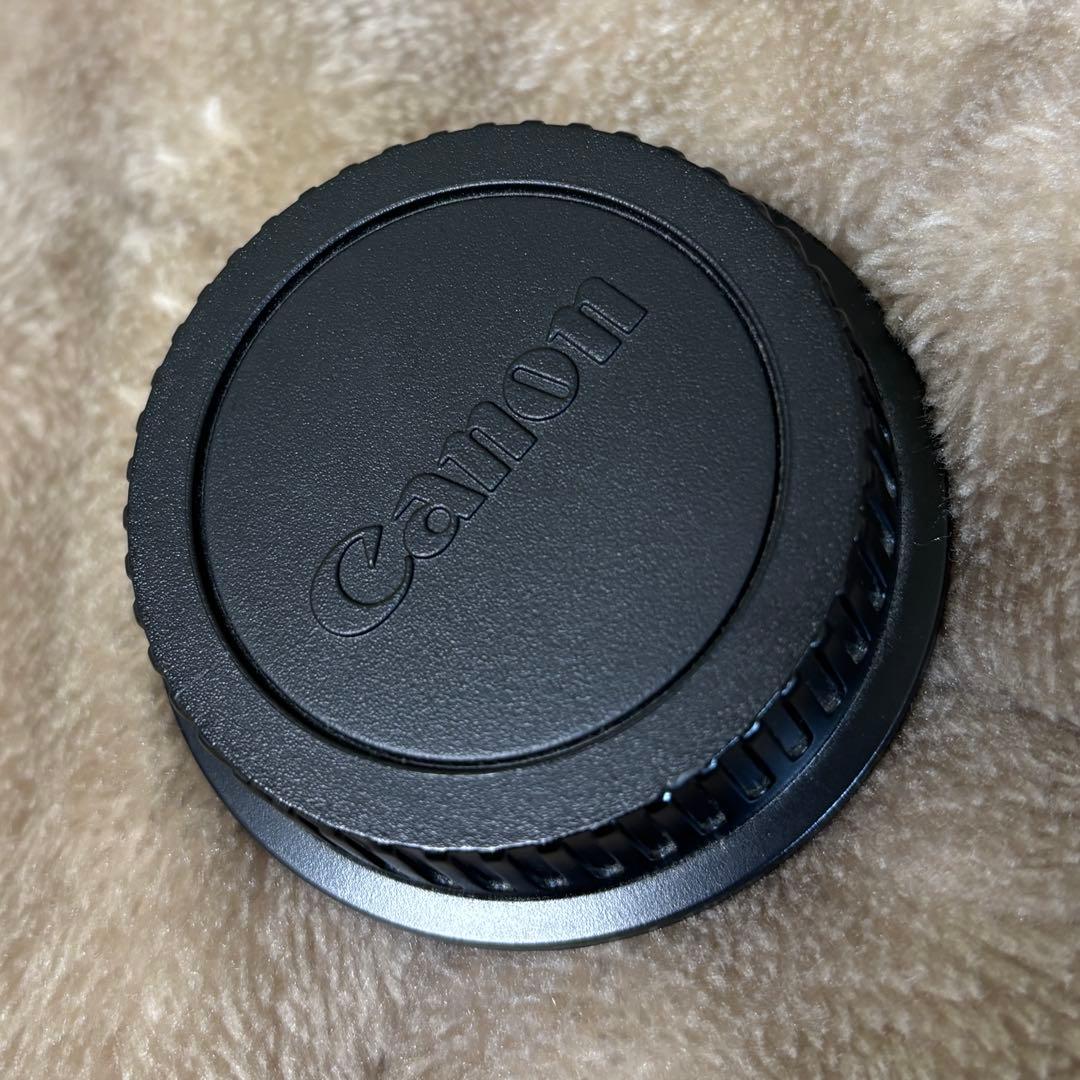 キヤノン Canon EF 28-135mm F3.5-5.6 IS USM