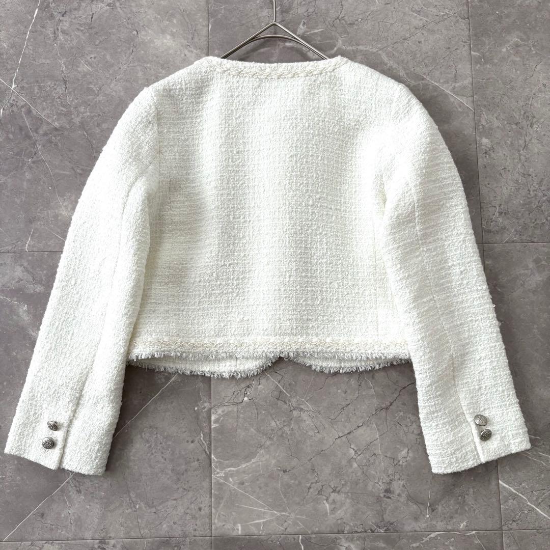 美品✨グリーンレーベルリラクシング 女の子 フォーマルスーツ 125 白/ピンク