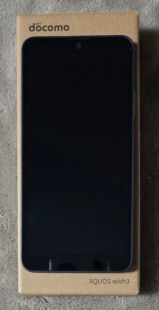 AQUOSWish3ドコモ版SIMフリー【初期化済】箱説明書付き
