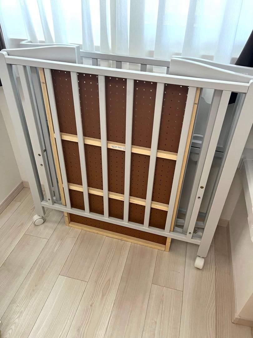 カトージ　折りたたみ　ミニベビーベッド