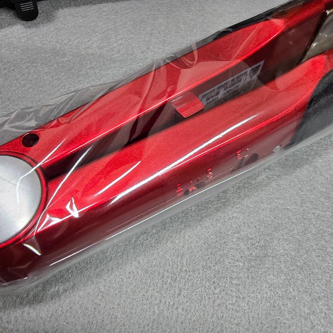 #サニープレイス 新品未使用11月購入　MGプラチナ輝髪アイロン（レッド）