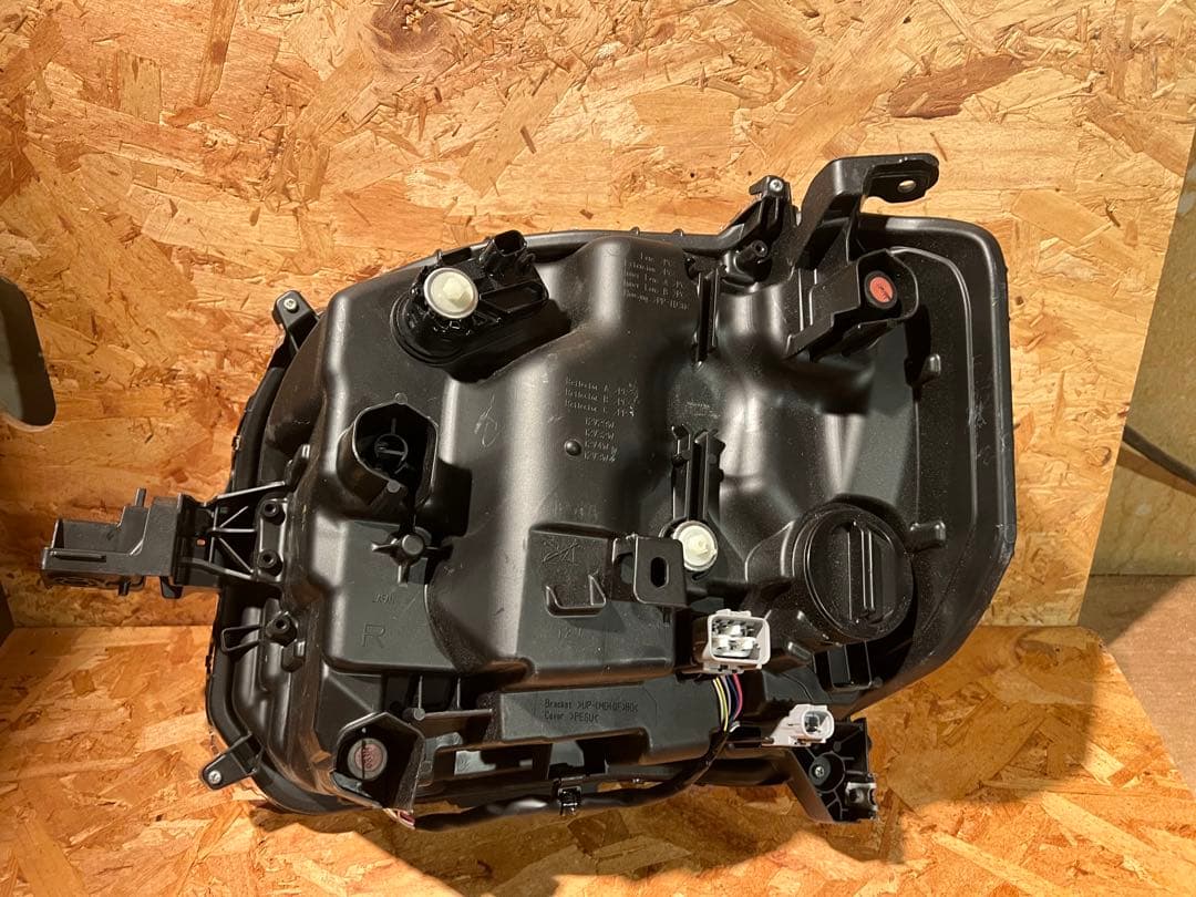 【ダイハツ キャンバス】 LA800S LA850S LED 右ヘッドライト