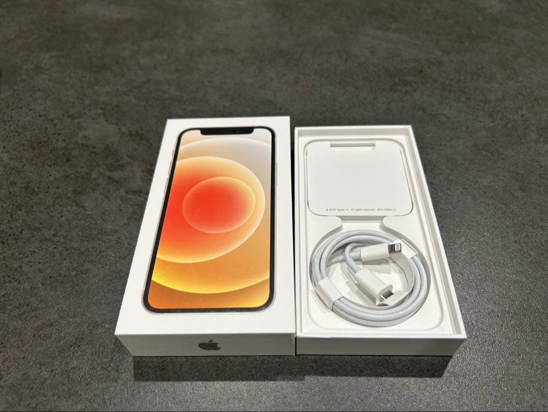 【美品】iPhone 12 mini ホワイト 128 GB SIMフリー
