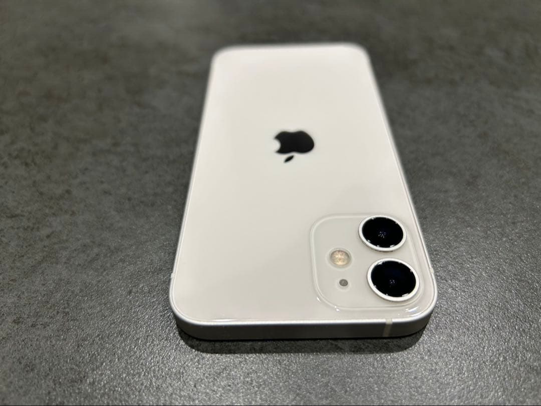 【美品】iPhone 12 mini ホワイト 128 GB SIMフリー