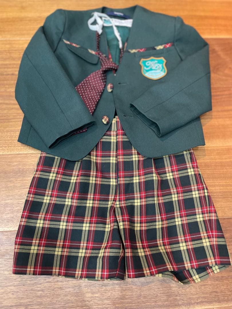 KDI ブレザー　ズボン　ブラウス長袖1枚　半袖２枚セット　120 無記名