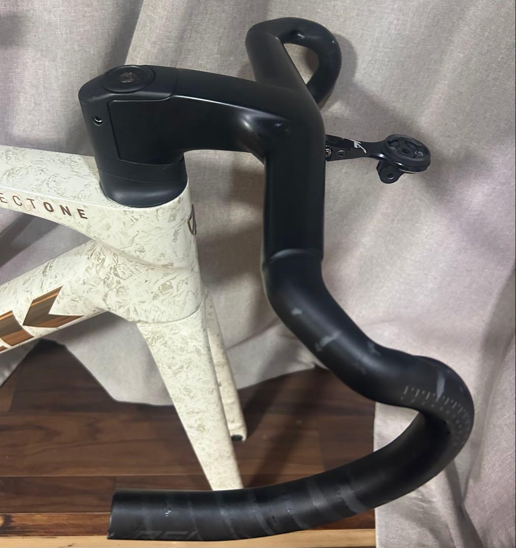 Naka Bontrager RSL 一体型ハンドル