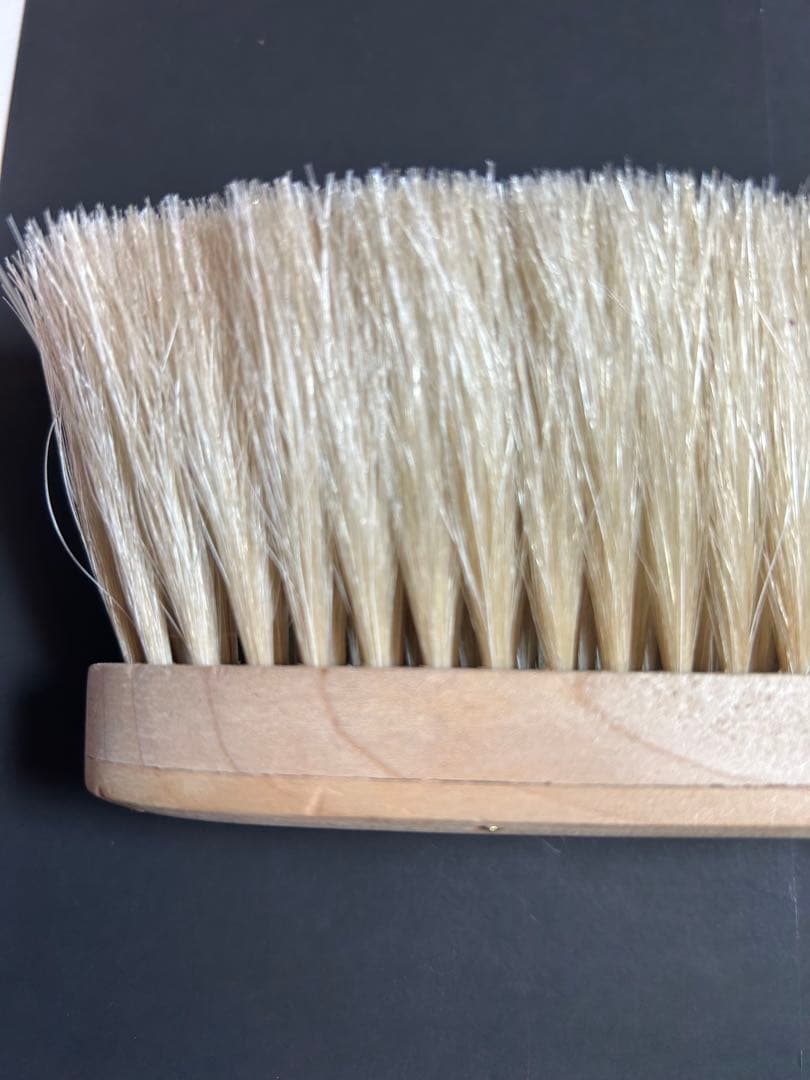 美品　ブラシの平野　洋服ブラシ　手植え水雷型　馬毛100%